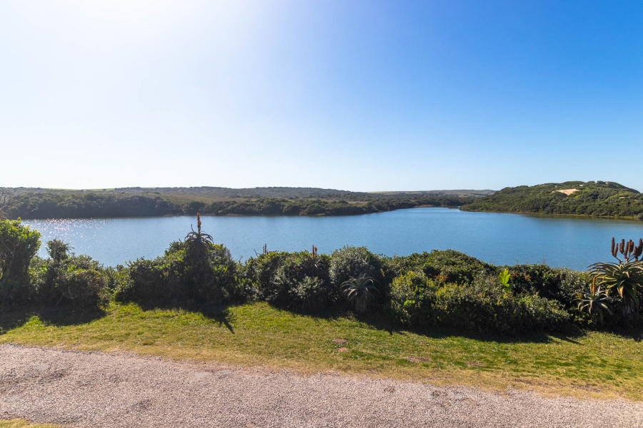 3 Bedroom Property for Sale in Boknesstrand Eastern Cape
